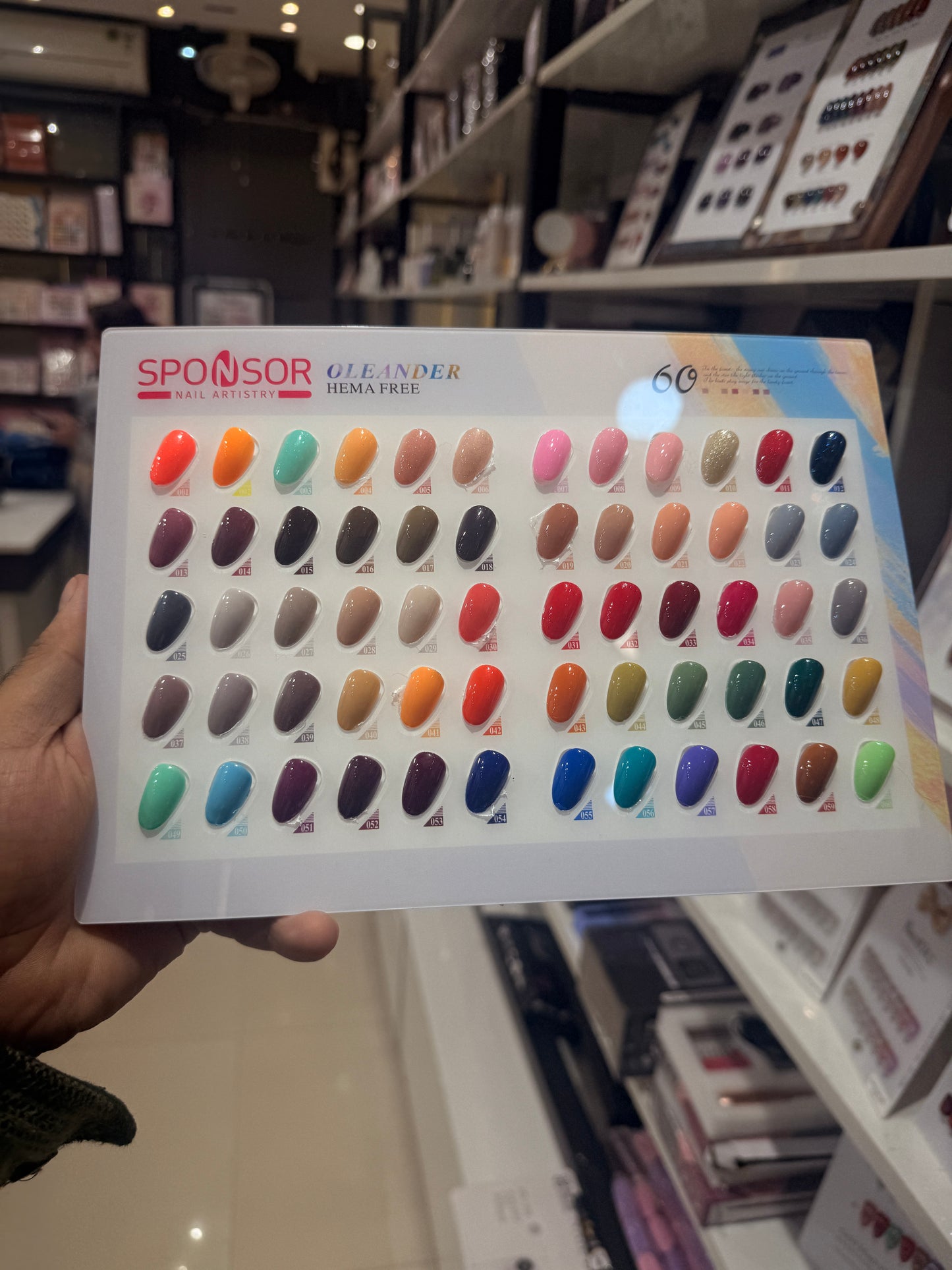 Sponsor nail paint box