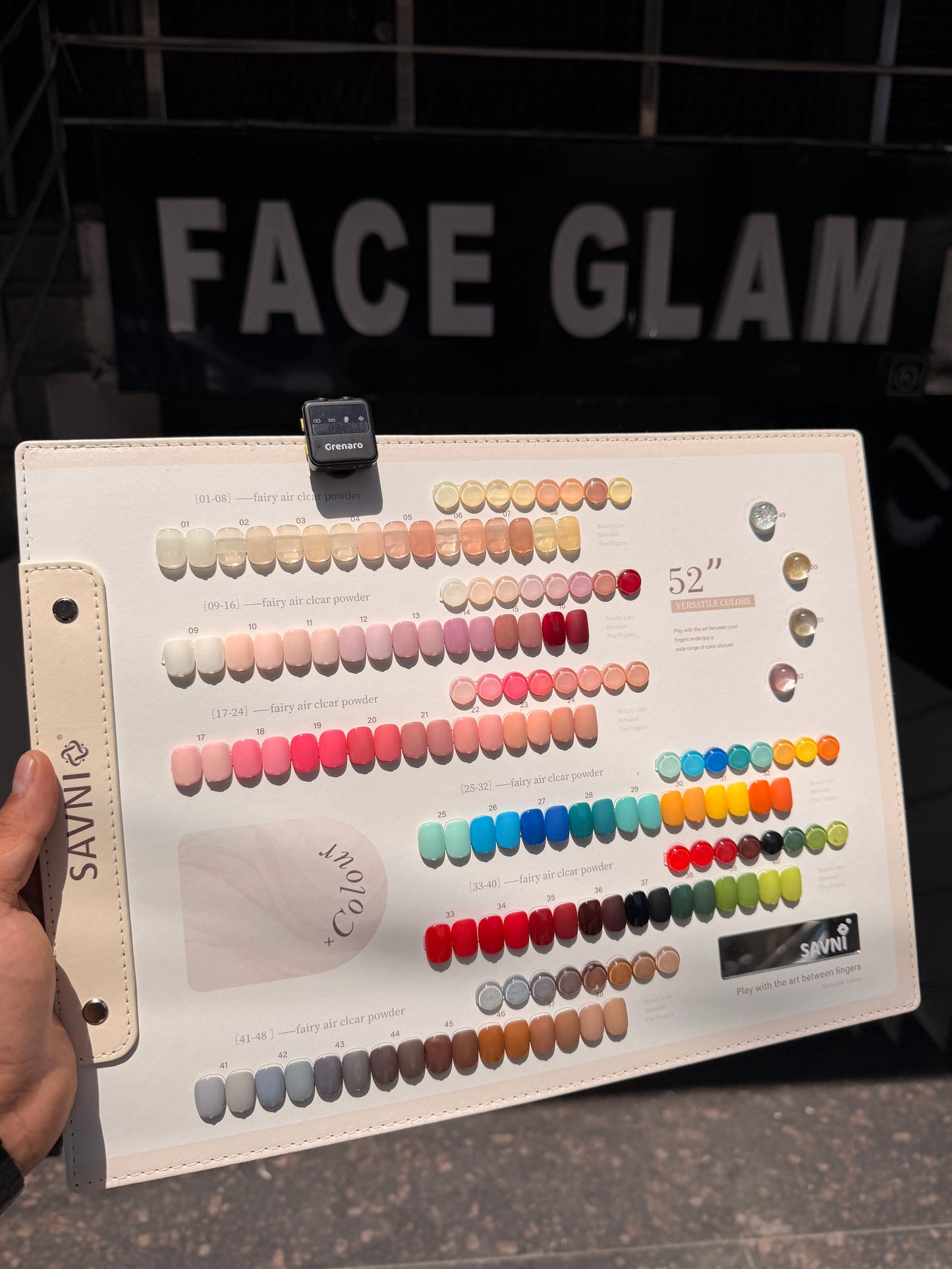 52solide savni nailpaint