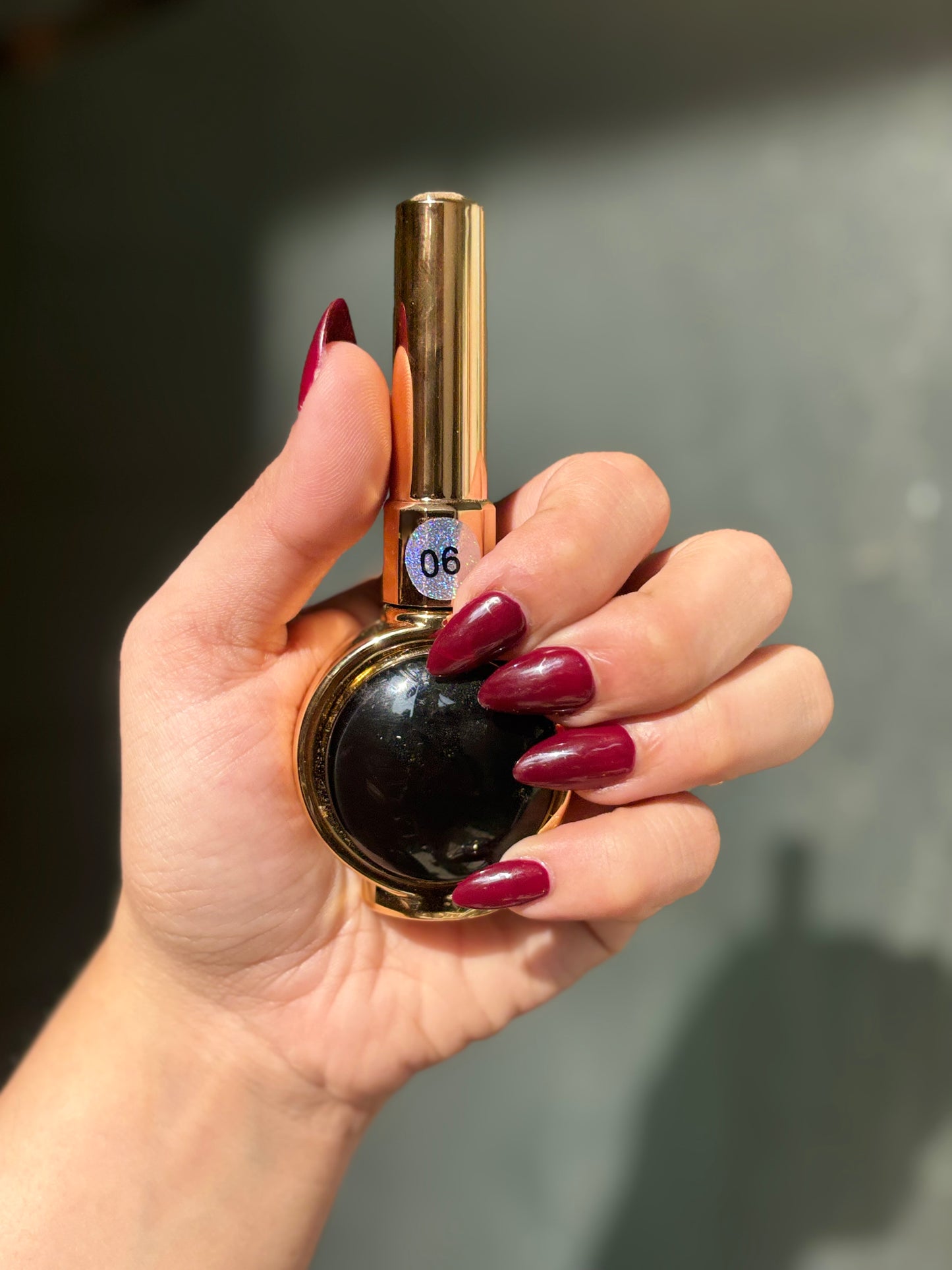 Perfect 24 Nail print