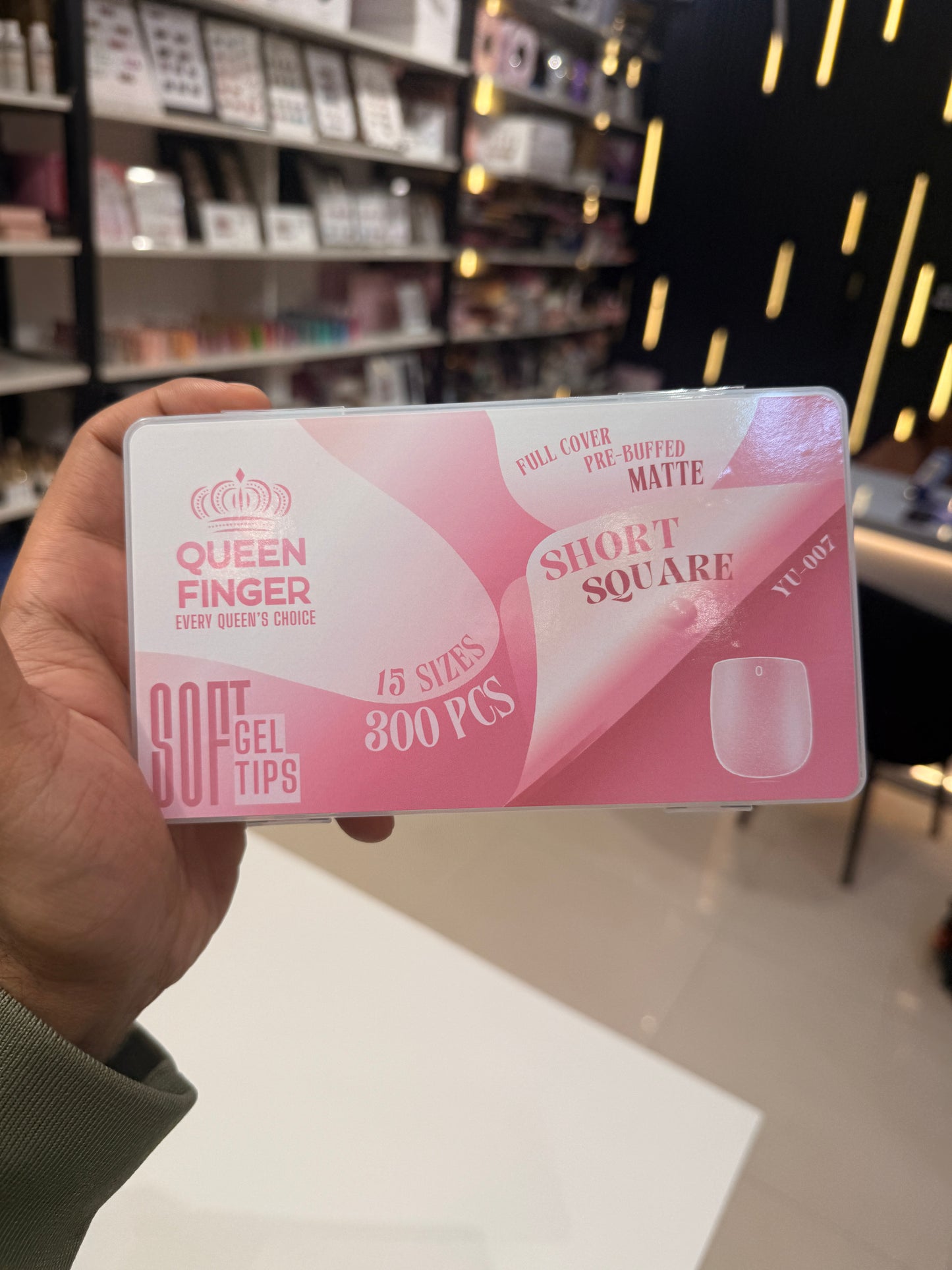 Queen finger tips soft gel tips
