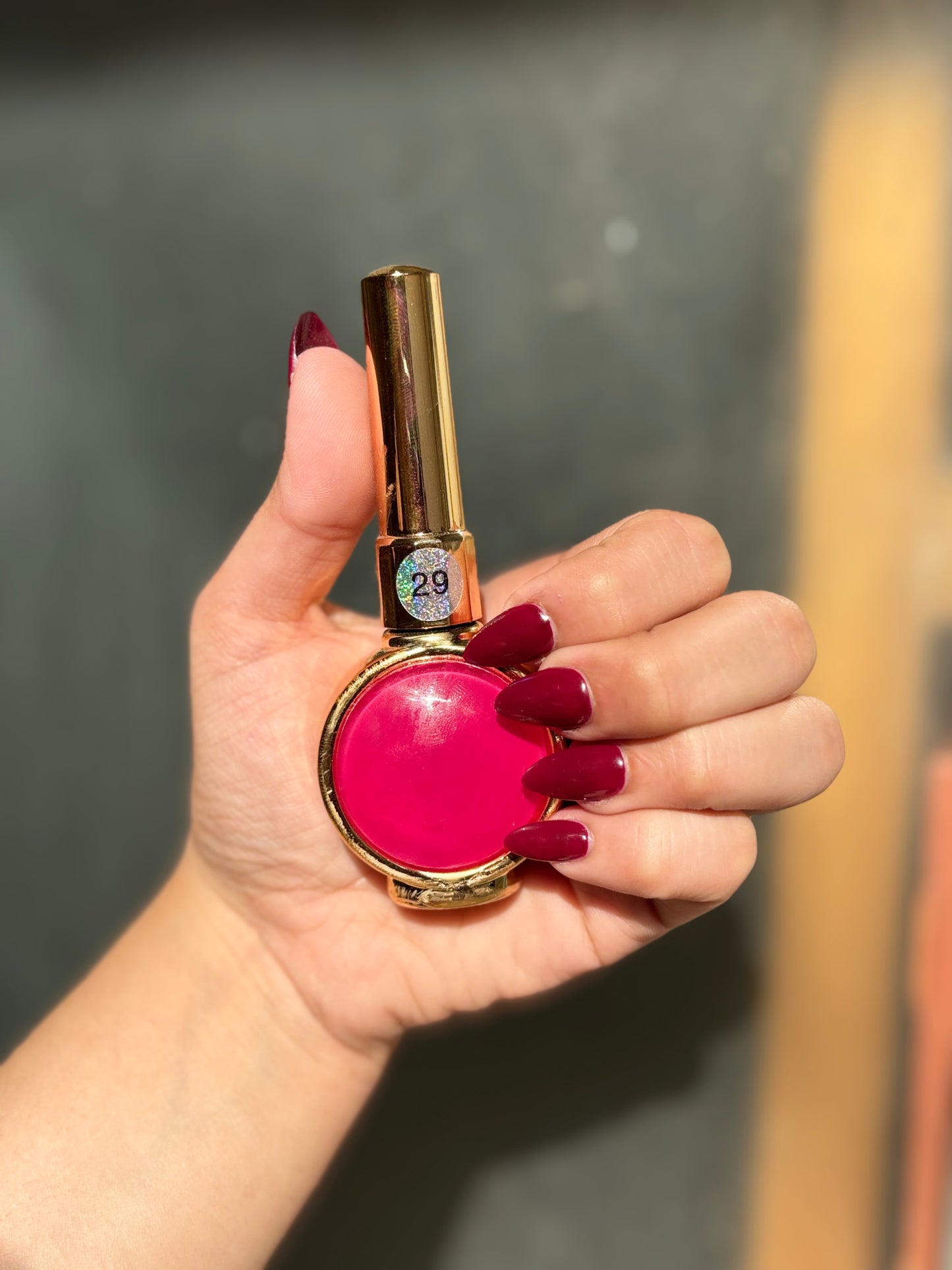 Perfect 24 Nail print