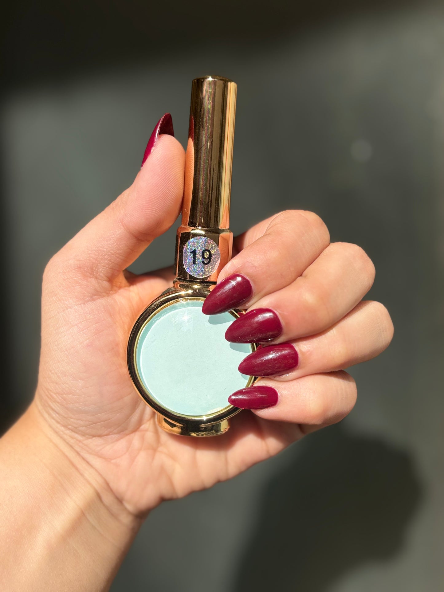 Perfect 24 Nail print
