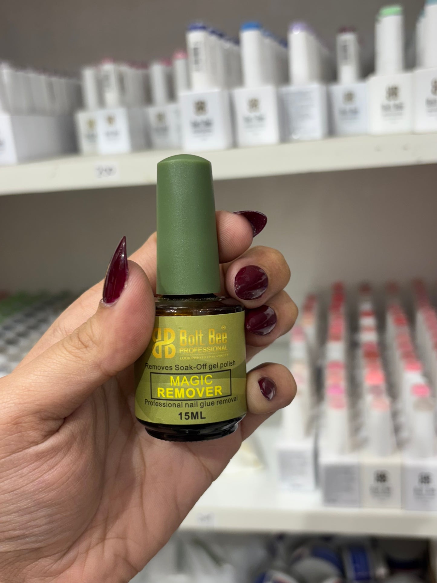 Magic Remover ( bolt bee)