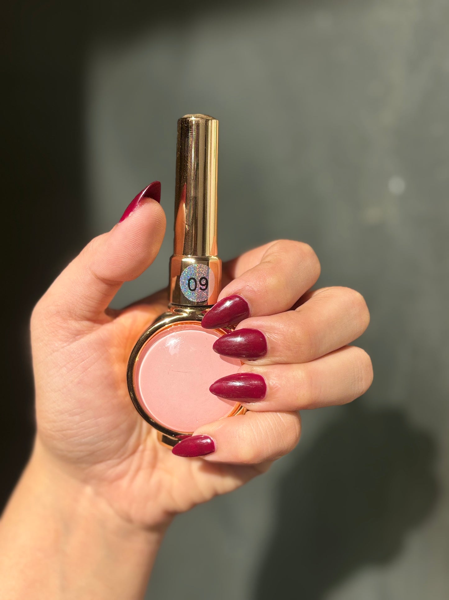 Perfect 24 Nail print