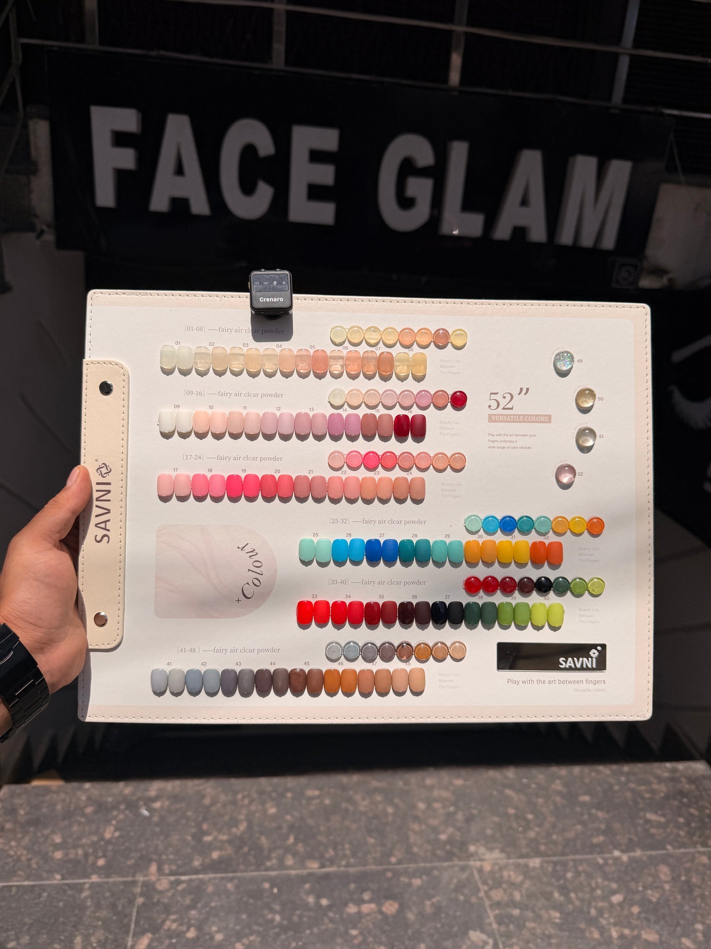 52solide savni nailpaint