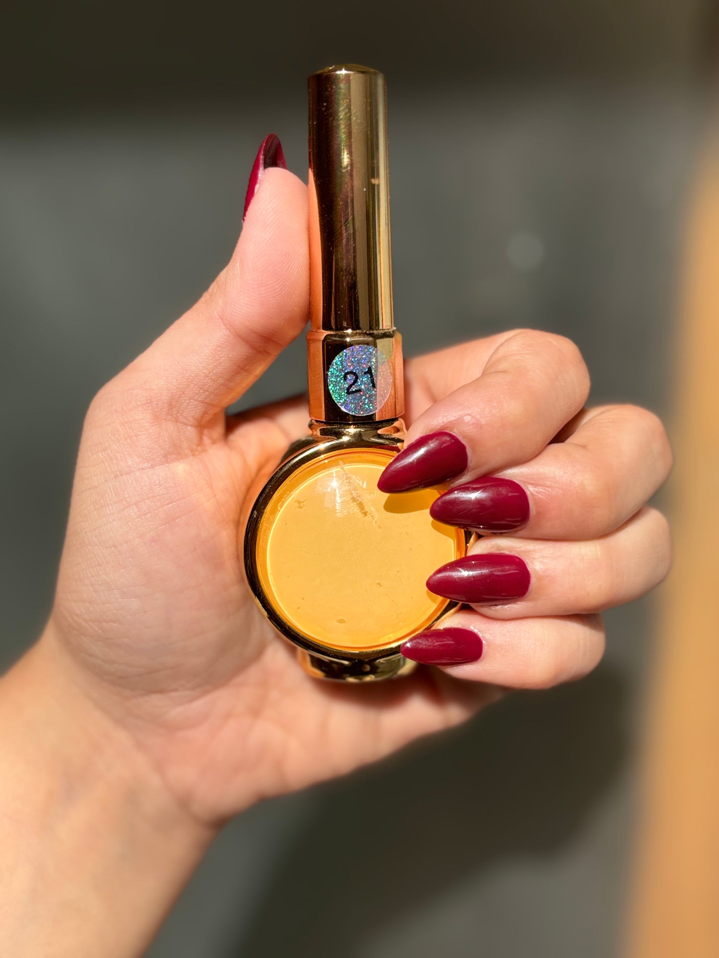 Perfect 24 Nail print