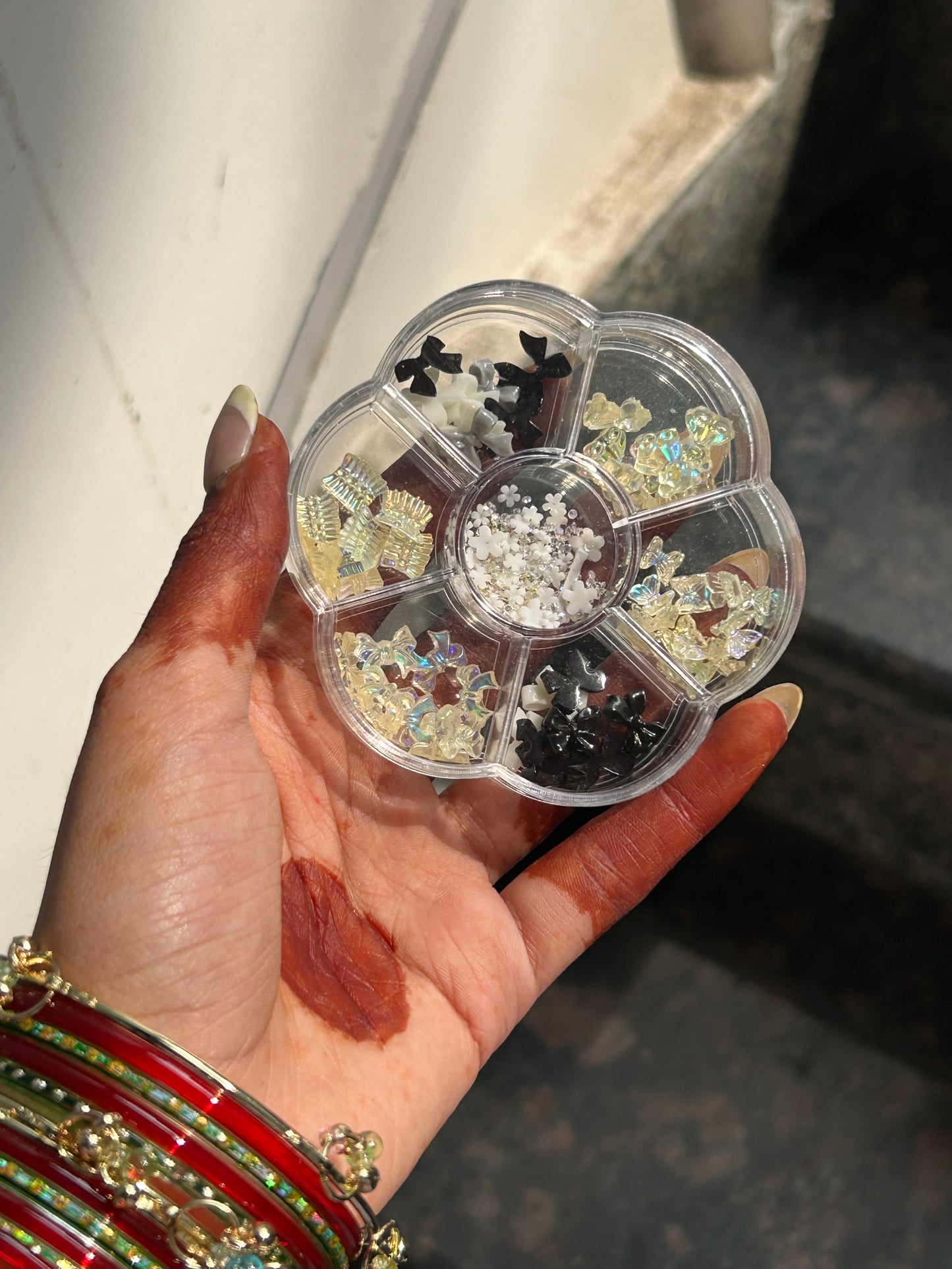 Round accessories