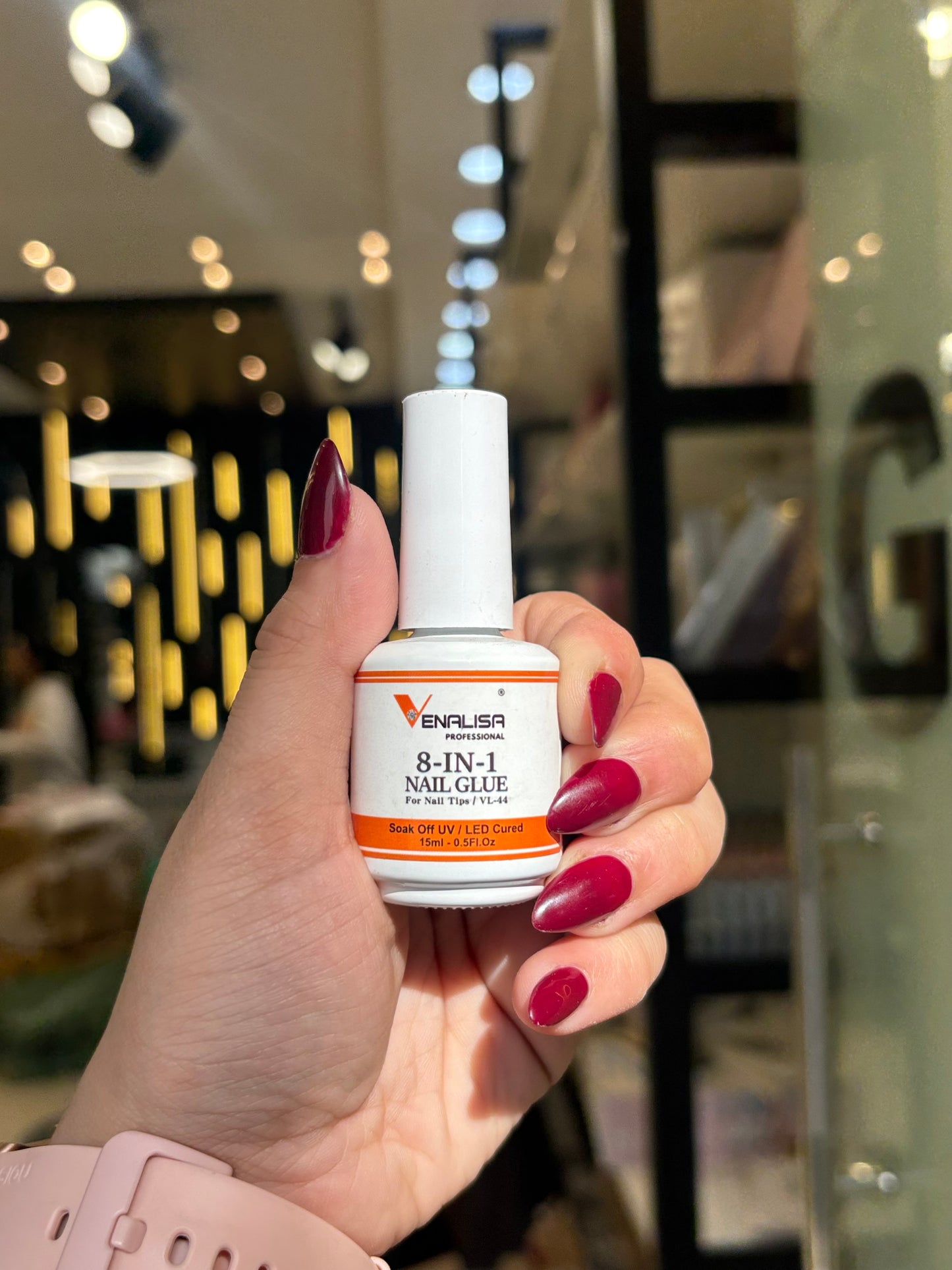 Venalisa 8 in 1 Nail glue