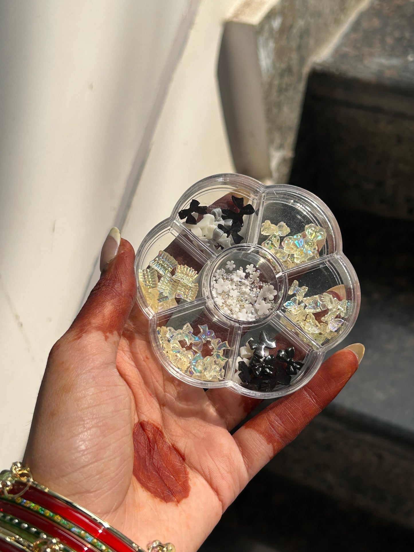 Round accessories