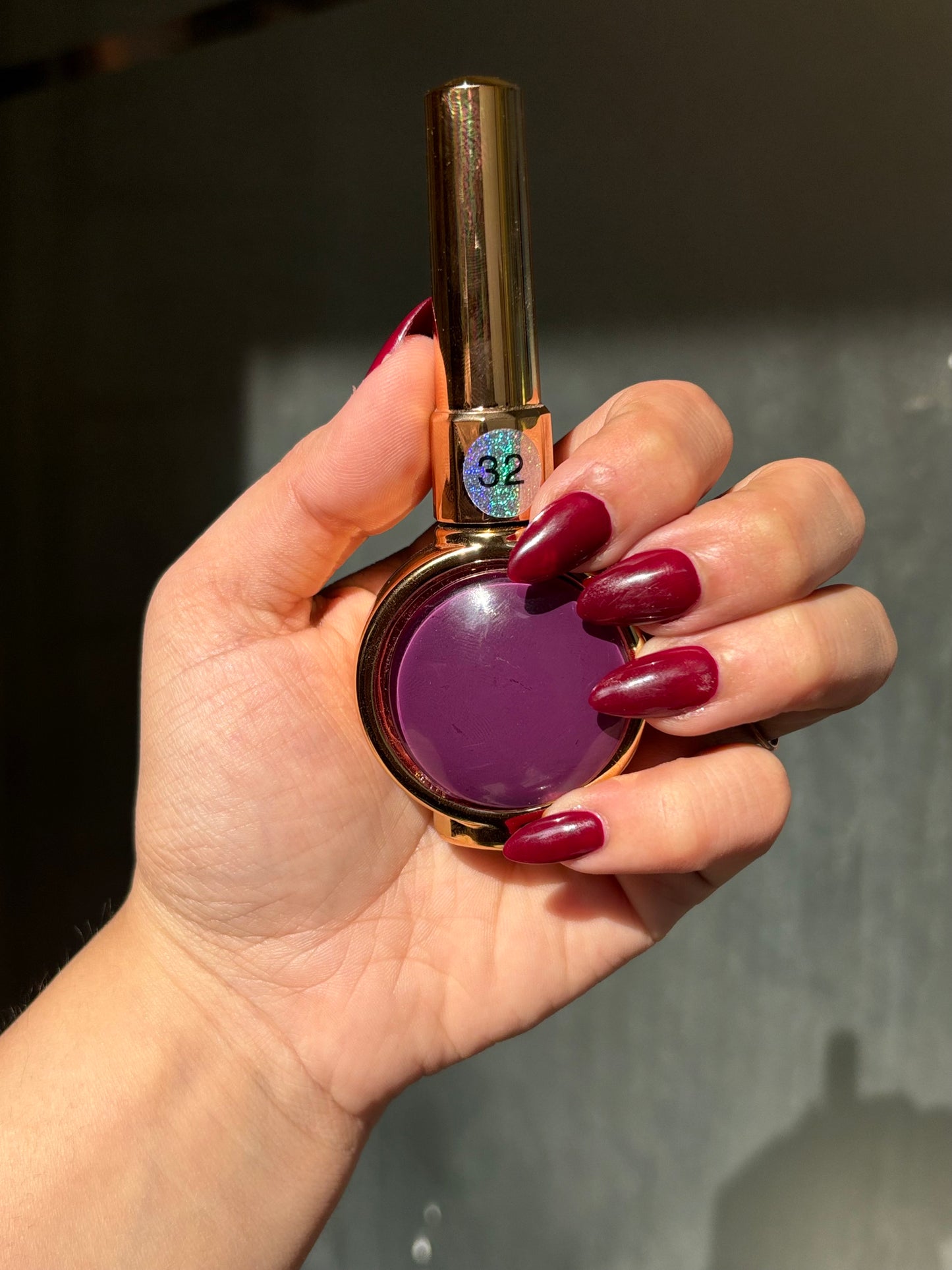 Perfect 24 Nail print