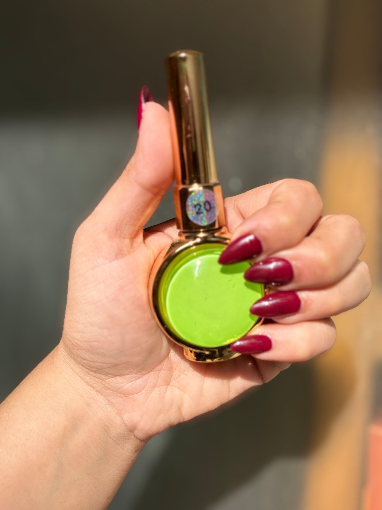 Perfect 24 Nail print