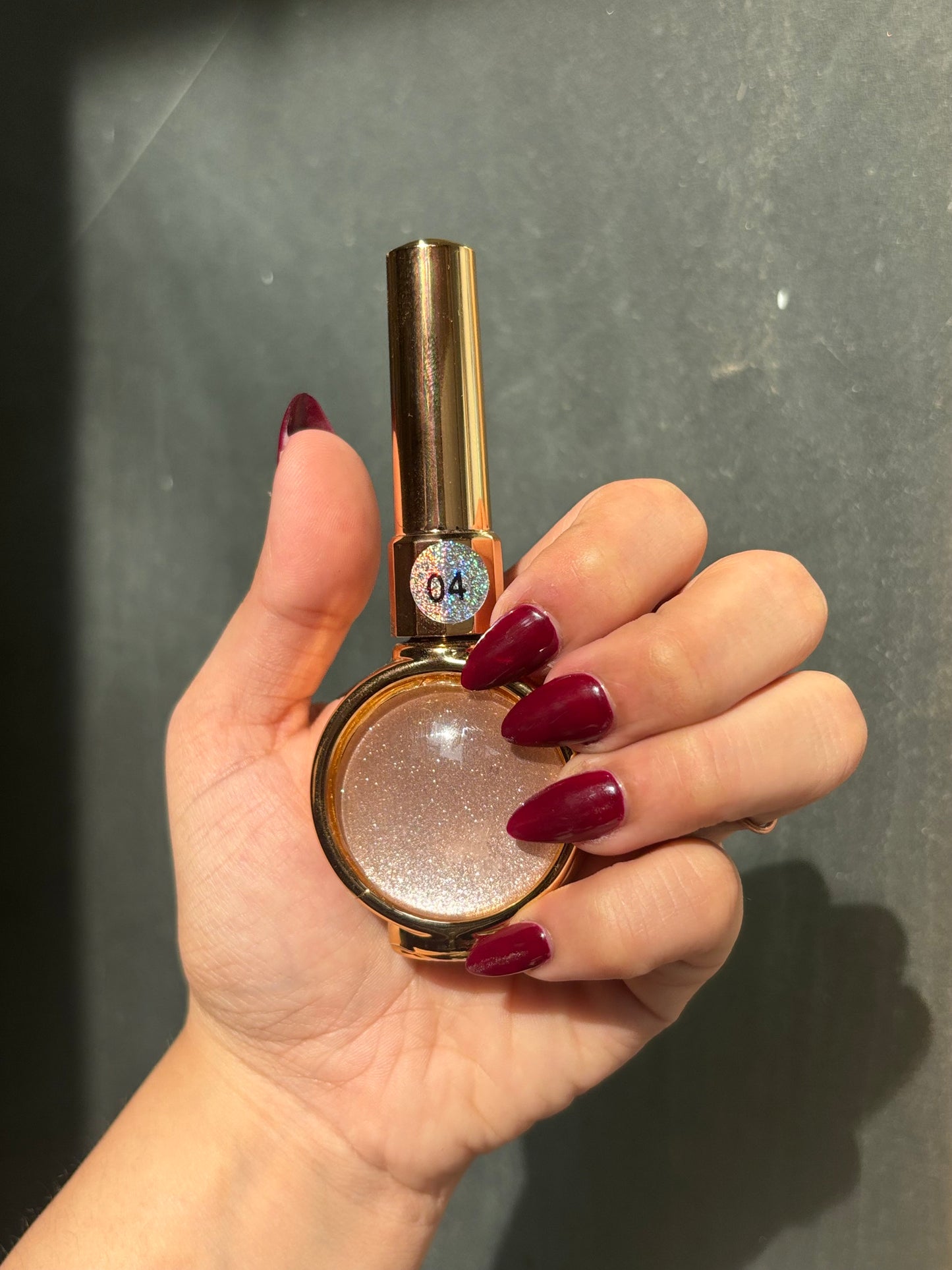 Perfect 24 Nail print